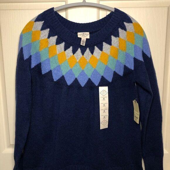 St. John’s Bay sweater - Picture 4 of 5